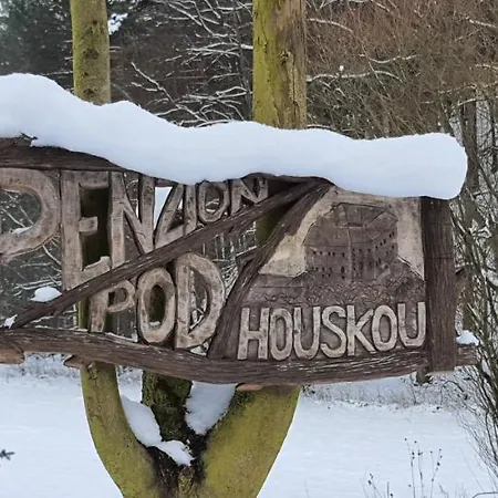Pod Houskou Guest house