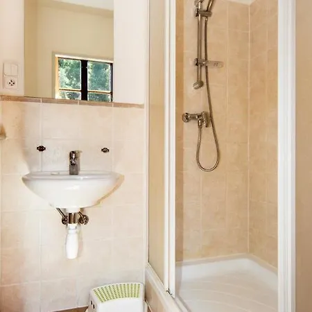 Guest house Pod Houskou *